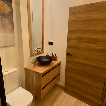 Acogedor Bajo En Apartament